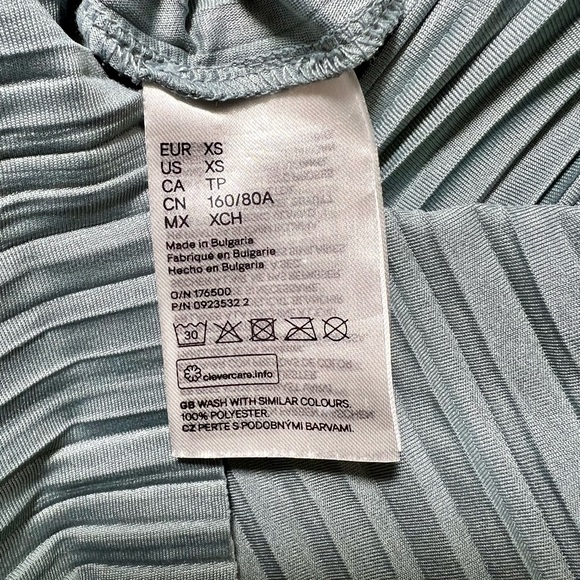 H&M pleated dress - Picture 6 of 8